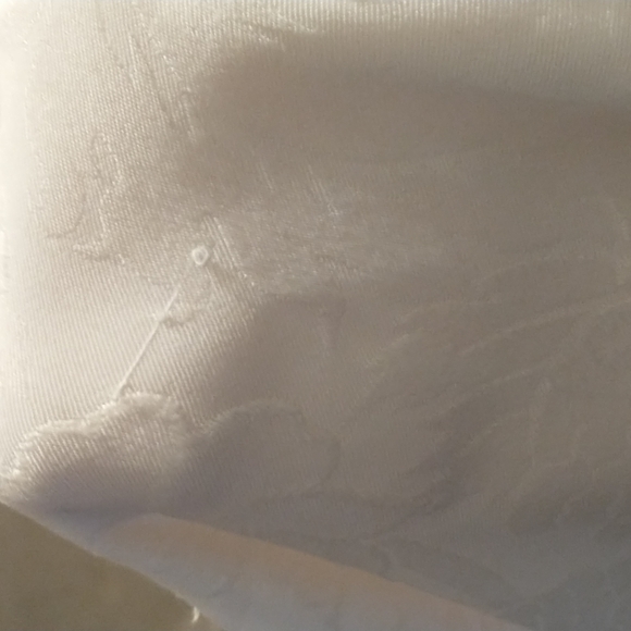 Victoria Secret Satin Short Floral Robe - Picture 10 of 13